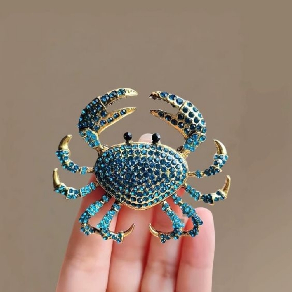Set Of 3 Crab Brooches Pins Rhinestones - Gold, Blue, Red - Picture 6 of 8